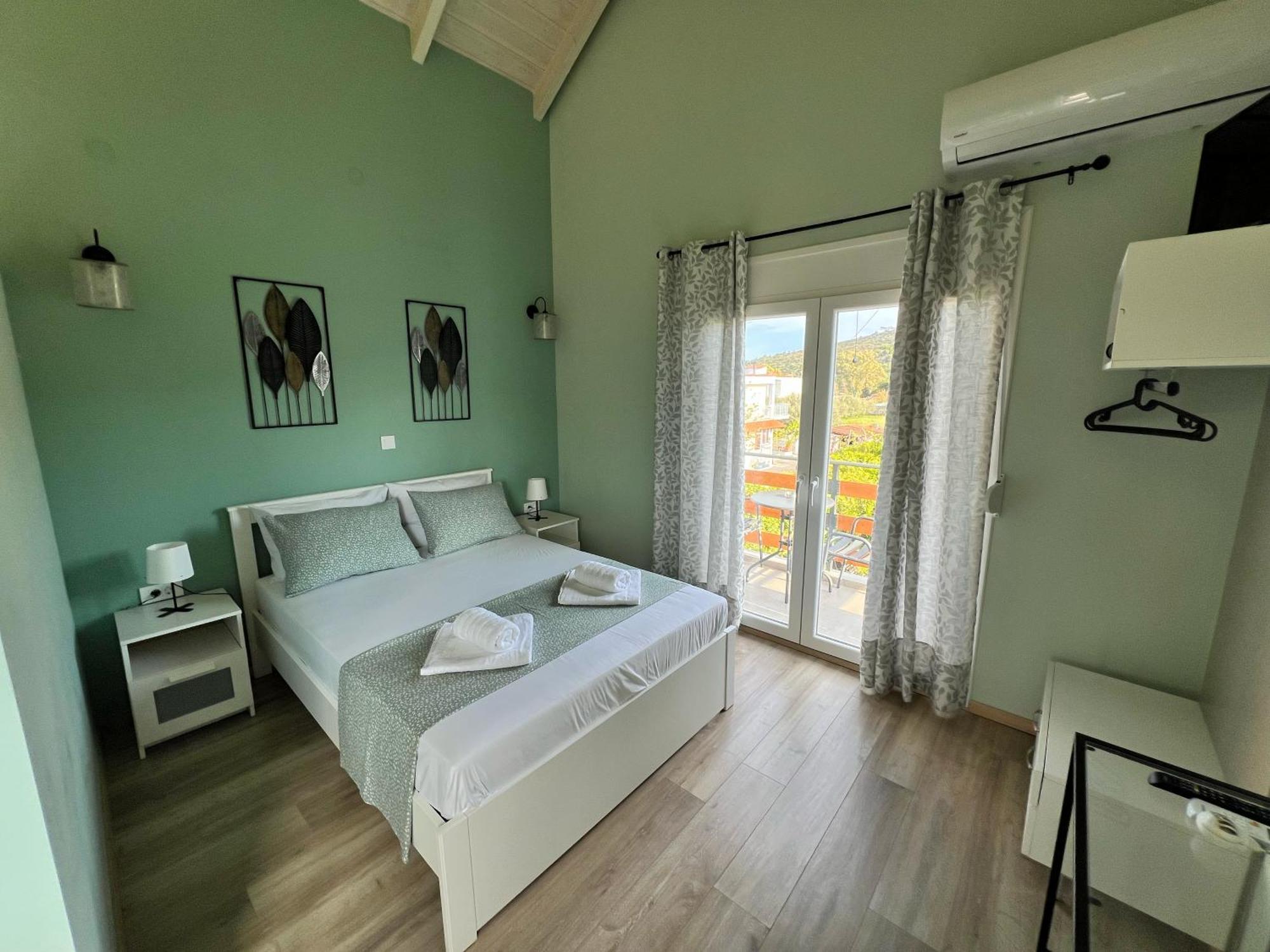 Appartement Ktima Klimentini à Vivári Extérieur photo