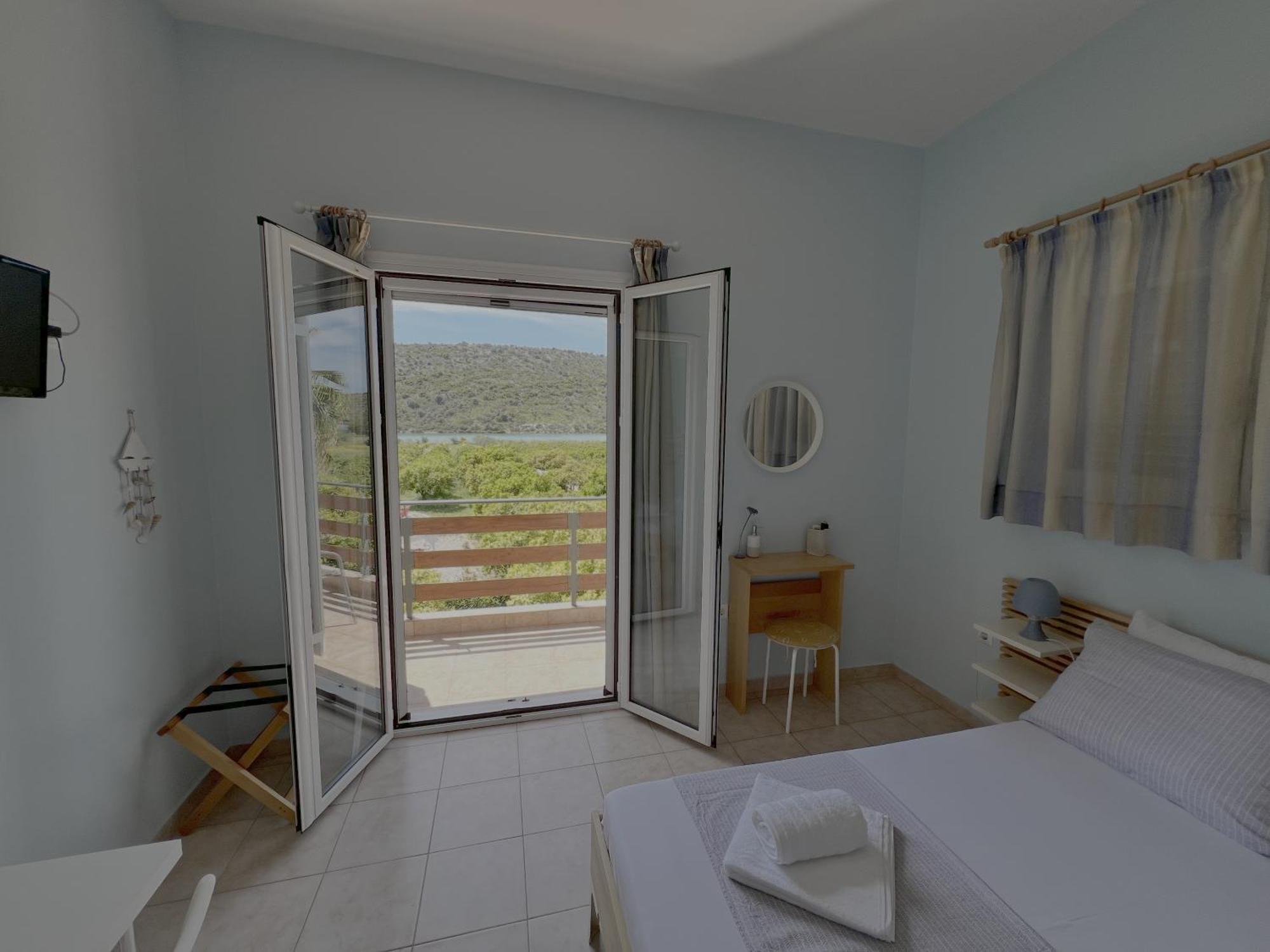 Appartement Ktima Klimentini à Vivári Extérieur photo