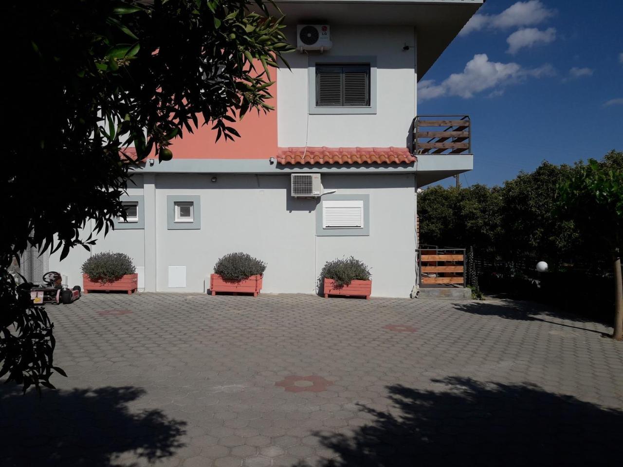 Appartement Ktima Klimentini à Vivári Extérieur photo